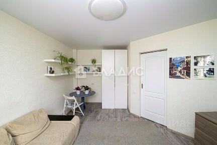 Продается 2-этажный дом, 200 м²