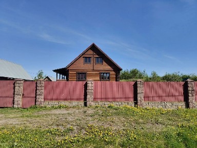 Продается 2-этажный дом, 180 м²