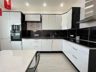 Продается 2-комн. квартира, 96 м²