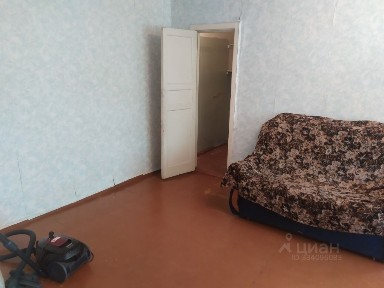 Алтайский край, Барнаул, р-н Железнодорожный, мкр. Ближние Черемушки, Северо-Западная ул., 216