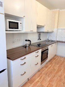 Продается 2-комн. квартира, 58 м²