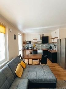 Продается 2-комн. квартира, 57,1 м²