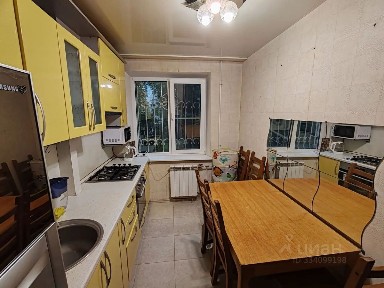 Продается 3-комн. квартира, 64 м²