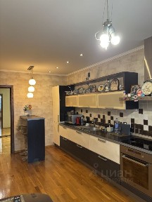 Продается 2-комн. квартира, 83,8 м²
