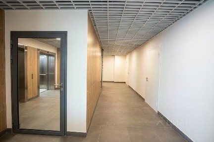 Продаются 2-комн. апартаменты, 89 м²