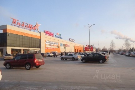 Сдается торговая площадь, 202 м²