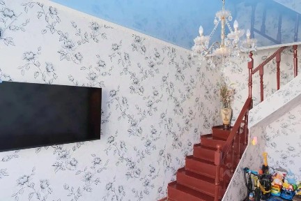 Продается 5-комн. квартира, 107 м²