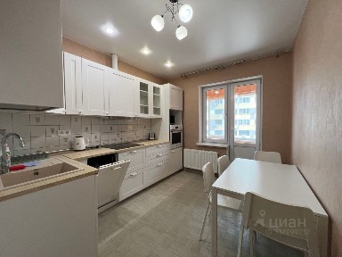 Сдается 3-комн. квартира, 96 м²