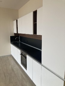 Сдается 4-комн. квартира, 130 м²