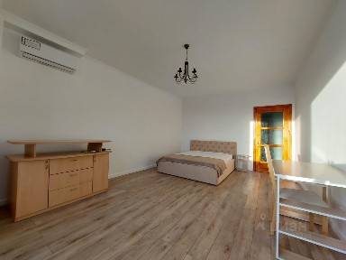 Сдается 1-комн. квартира, 52 м²
