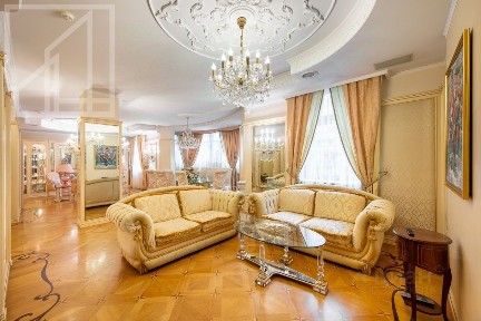 Сдается 5-комн. квартира, 280 м²