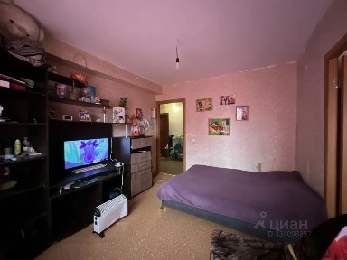 Продается 2-комн. квартира, 42 м²