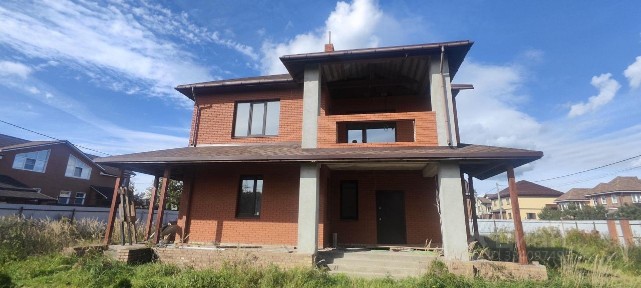Продается 2-этажный коттедж, 192,5 м²