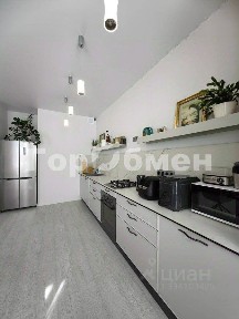 Продается 3-этажный таунхаус, 135 м²