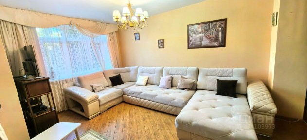Сдается 2-этажный таунхаус, 160 м²