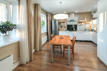 Продается 3-комн. квартира, 87 м²