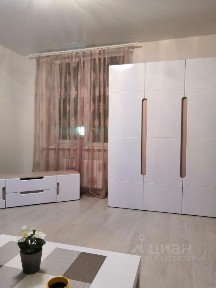 Продается 2-комн. квартира, 54 м²