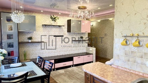 Продается 3-комн. квартира, 71,7 м²