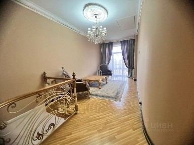 Продается 2-этажный дом, 230 м²