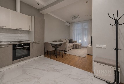 Продаются 2-комн. апартаменты, 42 м²