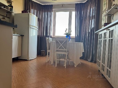 Продается 3-комн. квартира, 76 м²