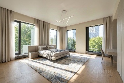 Сдается 4-комн. квартира, 154 м²