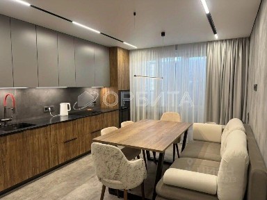 Продается 3-комн. квартира, 92,8 м²