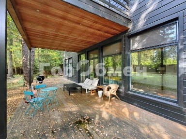 Продается 2-этажный дом, 544 м²