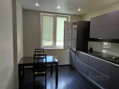Продается 2-комн. квартира, 61 м²