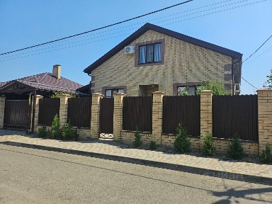 Сдается 2-этажный коттедж, 120 м²