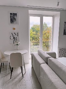 Продается 2-комн. квартира, 49 м²