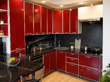 Продается 4-комн. квартира, 76 м²
