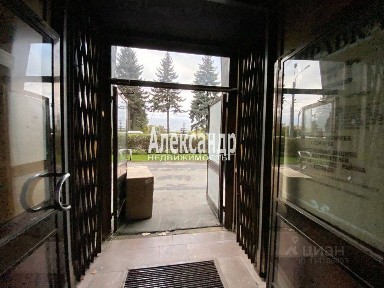 Санкт-Петербург, р-н Красногвардейский, Большая Охта, Красногвардейская пл., 5