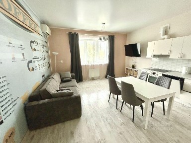 Продается 2-комн. квартира, 64 м²