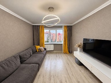 Продается 2-комн. квартира, 58,5 м²
