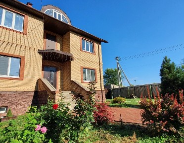 Продается 3-этажный коттедж, 318,7 м²