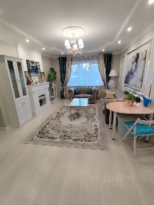 Продается 3-этажный дом, 200 м²