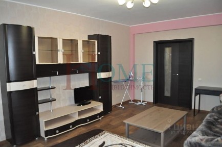 Сдается 1-комн. квартира, 54 м²