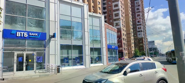 Продается здание (B)