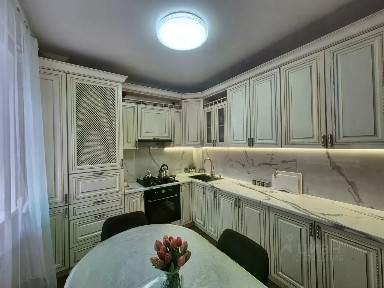 Продается 2-комн. квартира, 65 м²
