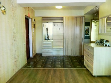 Продается 2-комн. квартира, 62,5 м²