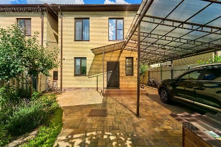 Продается 2-этажный дом, 135,7 м²