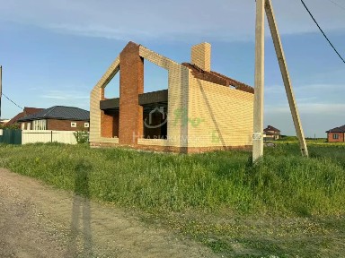 Продается 2-этажный дом, 160 м²