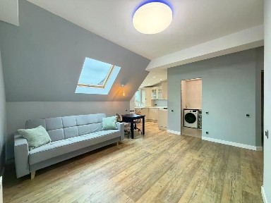 Продается 4-комн. квартира, 95,6 м²