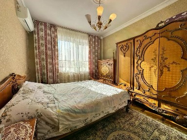Продается 2-комн. квартира, 58 м²
