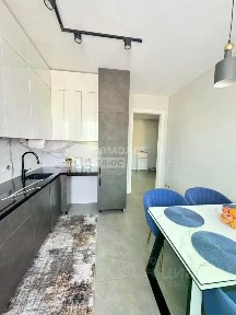Продается 2-комн. квартира, 61 м²