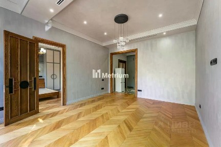 Продается 2-комн. квартира, 70,6 м²