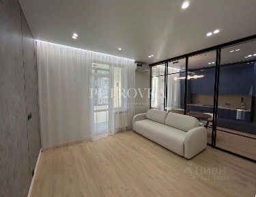 Продается 2-комн. квартира, 64 м²