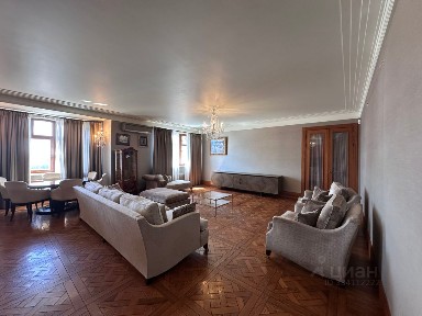 Продается 3-комн. квартира, 171,5 м²