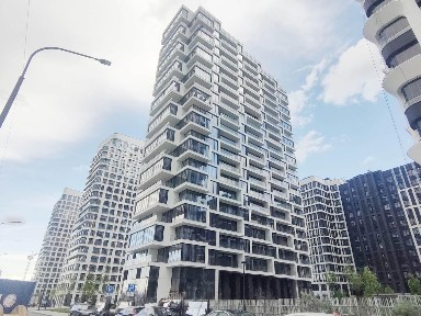 Продается 4-комн. квартира, 145 м²